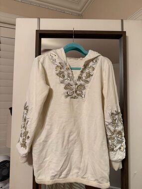 Embellished Cream Hooded Tunic with Sequin Embroidery